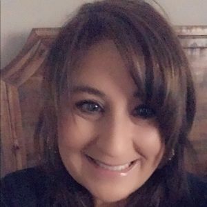 Meet your Posher, Pamela